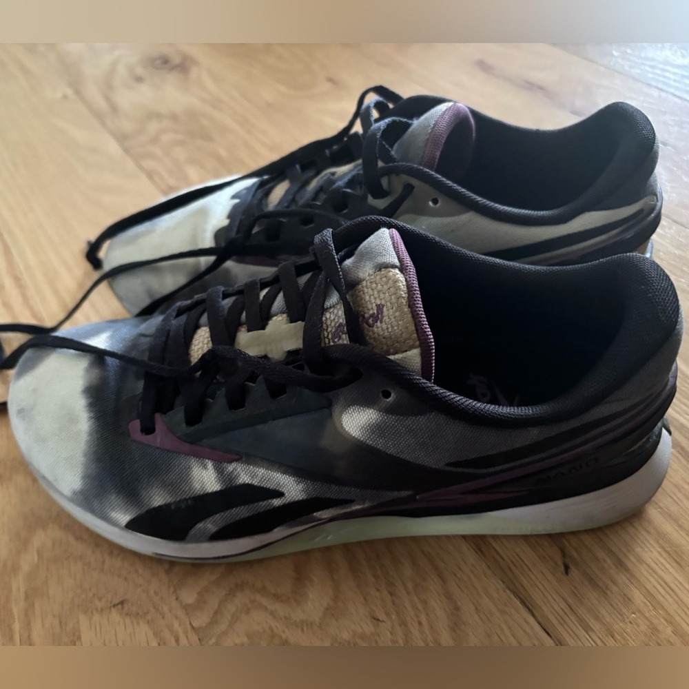 REEBOK NANO X3 TRIPPY glow in the dark. Unisex men’s 5.5 / women’s size 7.5